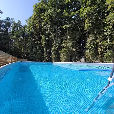 7 Dębów Nad Morzem Pleśna