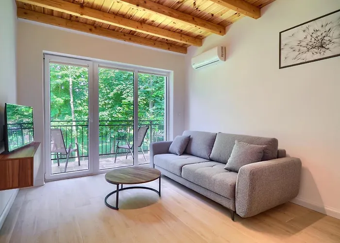 7 Debow Nad Morzem * Pleśna